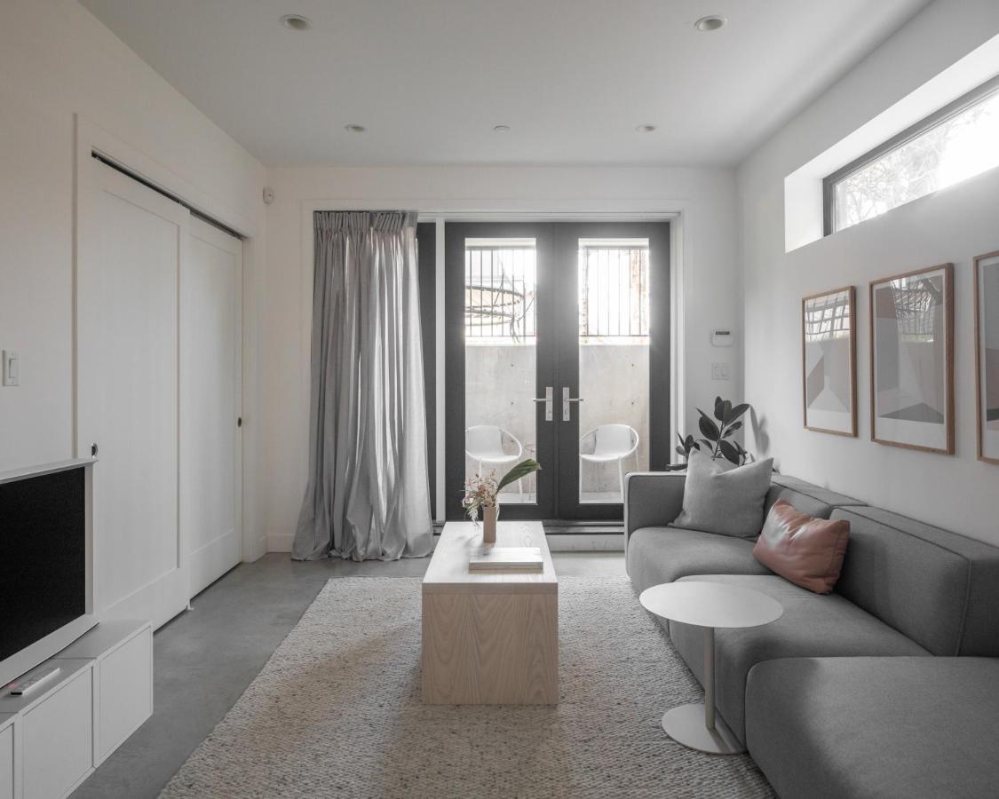 Welcome To Kinn Apartment - Lovely One Bedroom Ванкувър Екстериор снимка